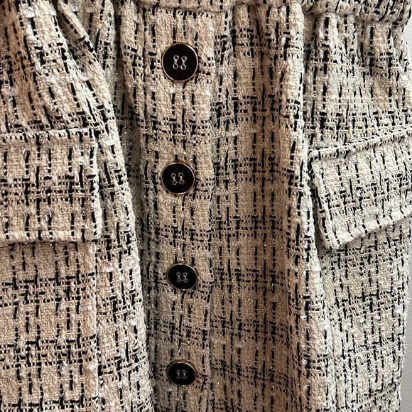 Dress - Picture 7 of 7